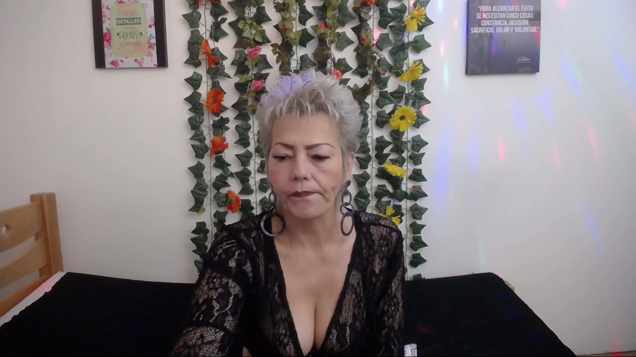 Make up granny - Mylust.com Video