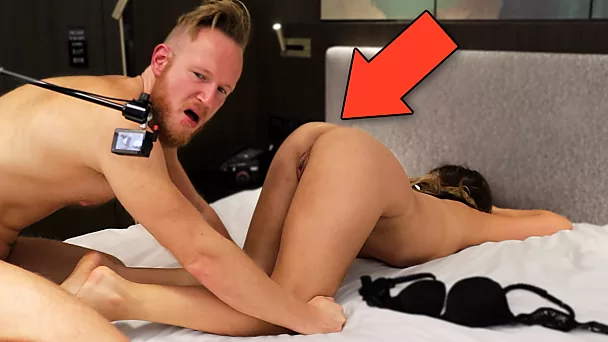 Young ASIAN asks white masseur for HAPPY ENDING.. FIRST-TIME AMATEUR! REAL! Go to → HunkHands.com