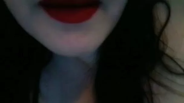 All the guys who see my lips want to cum on them and wipe their dicks on them