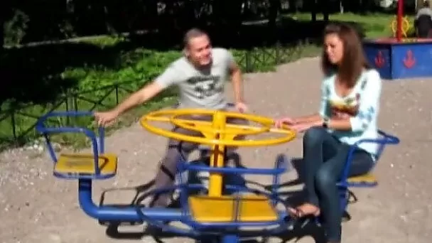 Enchanting chick gives her horny man an amazing blowjob