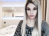 Transsexual webcam slut is ready for some good cock jerking
