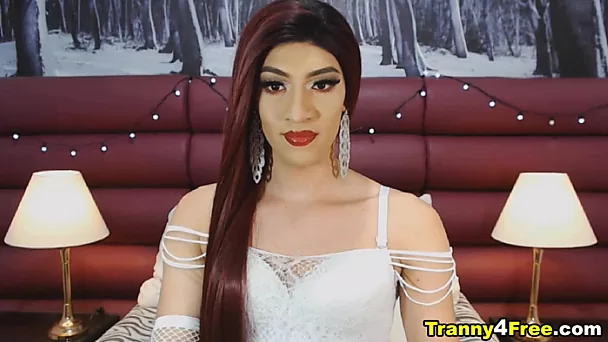 Big Cock Latina Trans Jerking Off