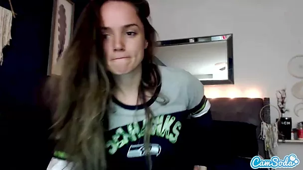 CamSoda - Anally fingering Tori Black toys her pussy