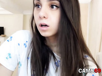 18yo Teen Orgasm on Webcam