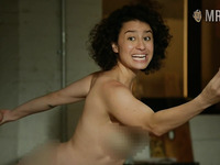 Curly and funny actress Ilana Glazer actually loves flashing her big tits