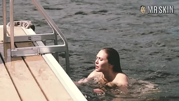 Amazing and seductive Elizabeth Olsen is made for doing lots of hot love scenes