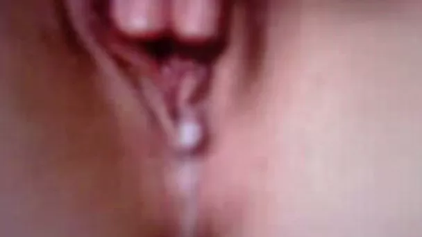 The most delicious orgasmic juice of an amateur girl