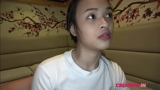 Shy Thai teen gets licked and fucked bareback