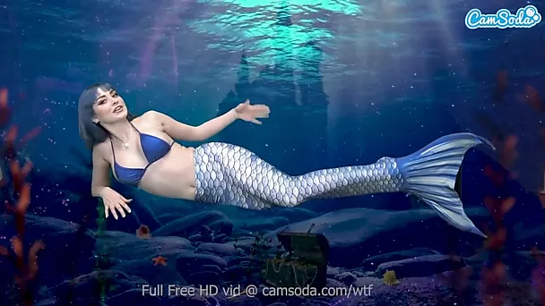 Camsoda - Masturbating mermaid get legs and pussy