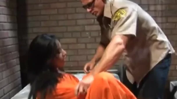 She Agrees To Try A Once In A Lifetime 3some With Cumshot