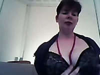 Freaky amateur cougar on webcam and her saggy boobie bags