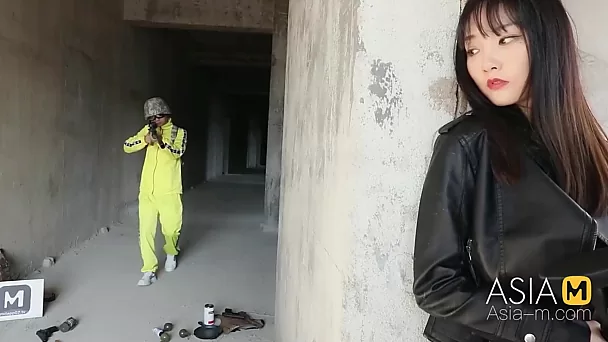Blowjob from an Asian sniper in return for your life!
