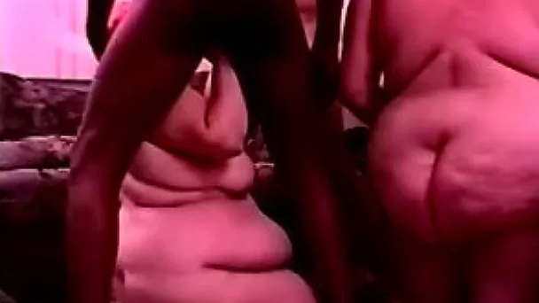 Managed to penetrate her fat and wet pussy with his cock
