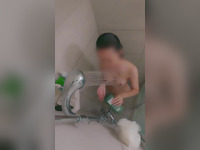 Taiwanese GF Squirts in Shower with Her Lucky BF