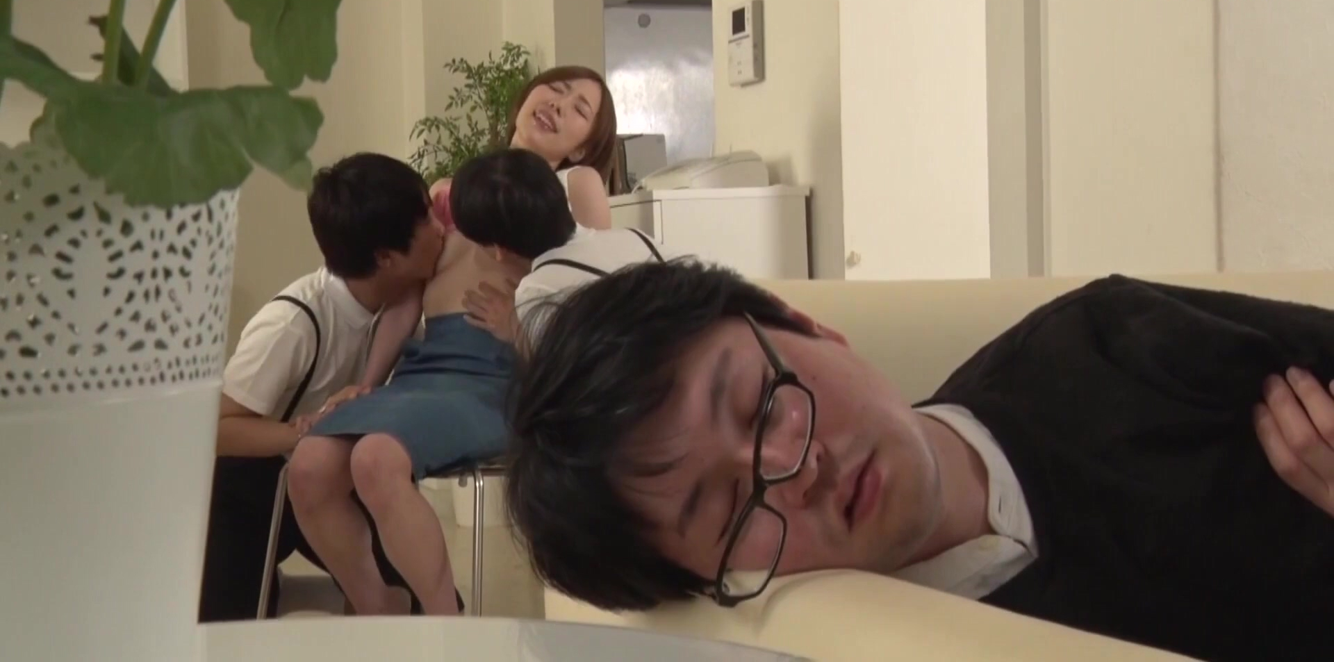 Two friends visited japanese teen for crazy threesome and some creampies