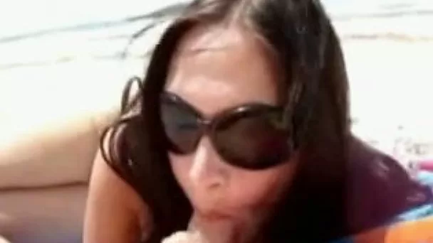 Awesome blowjob from my Italian milf girlfriend on the beach
