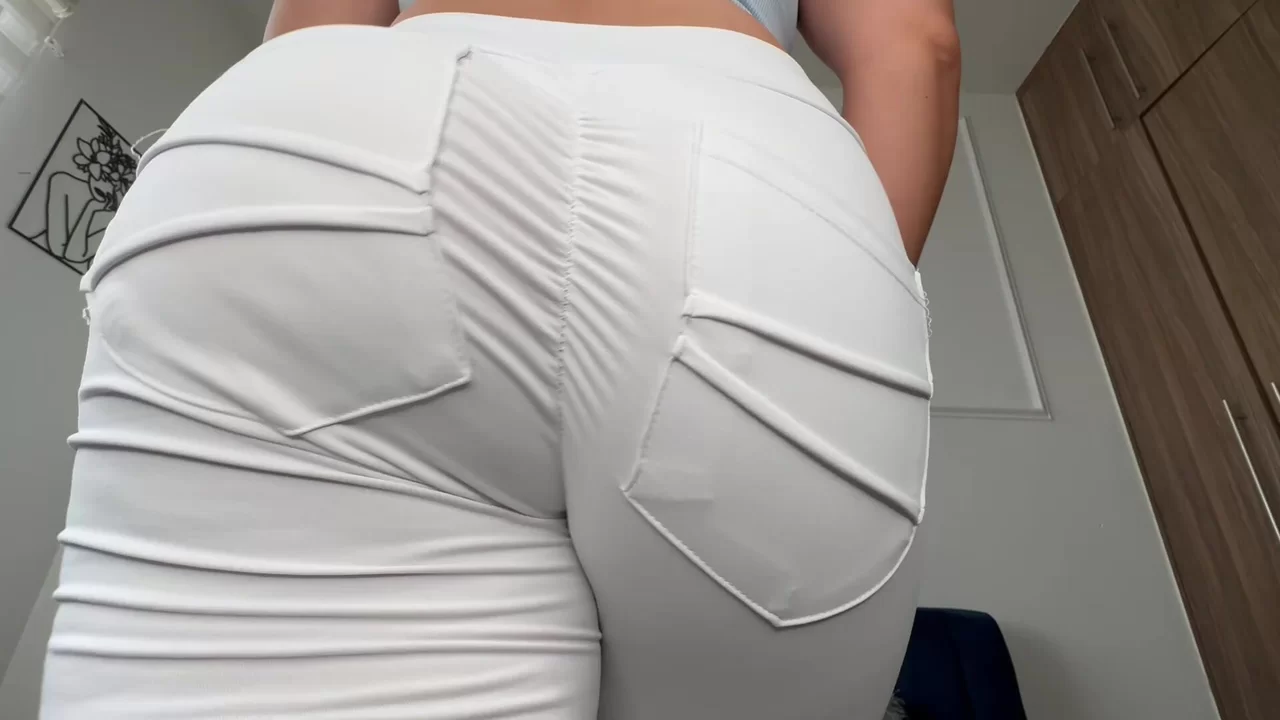 Мне нравится, как оно колышется, когда я иду.... ;)