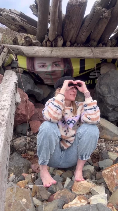 …смотря на самые популярные посты о мочеиспускании, можно с уверенностью сказать, что я как минимум вдвое старше безупречных королев мочи. Хотя водители грузовиков, проезжавшие по прибрежной дороге надо мной, вероятно, не возражали. С солнцем в их усталых