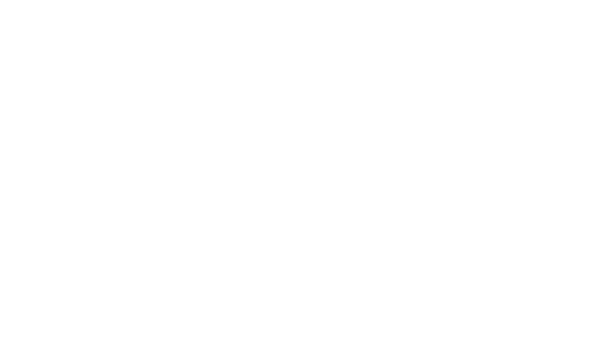 Две студентки-шлюхи разрисовывают себе лица