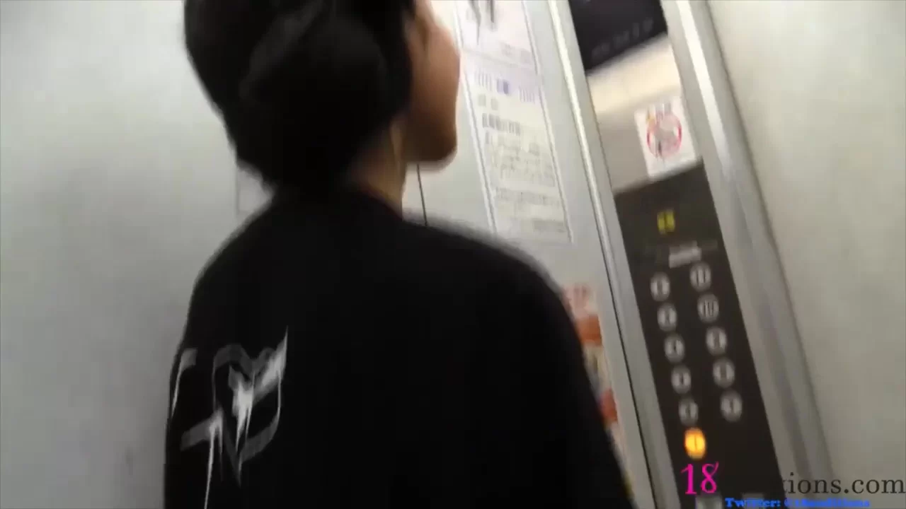 Рэй хочет трахаться при любой возможности