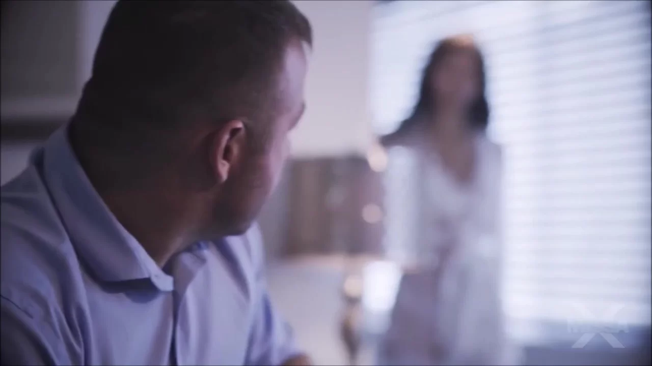 hilft Layla, ihre Probleme zu überwinden