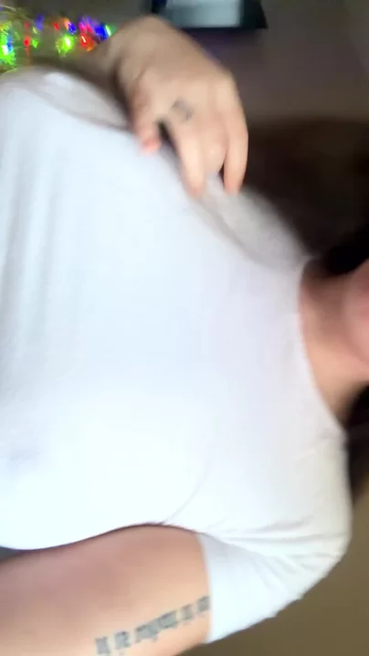 My bush looks so soft here